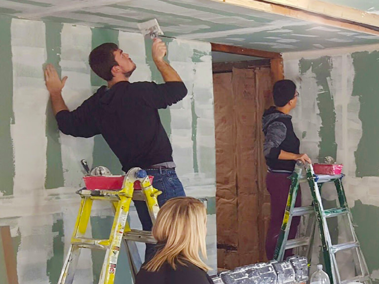 Students rebuild a home
