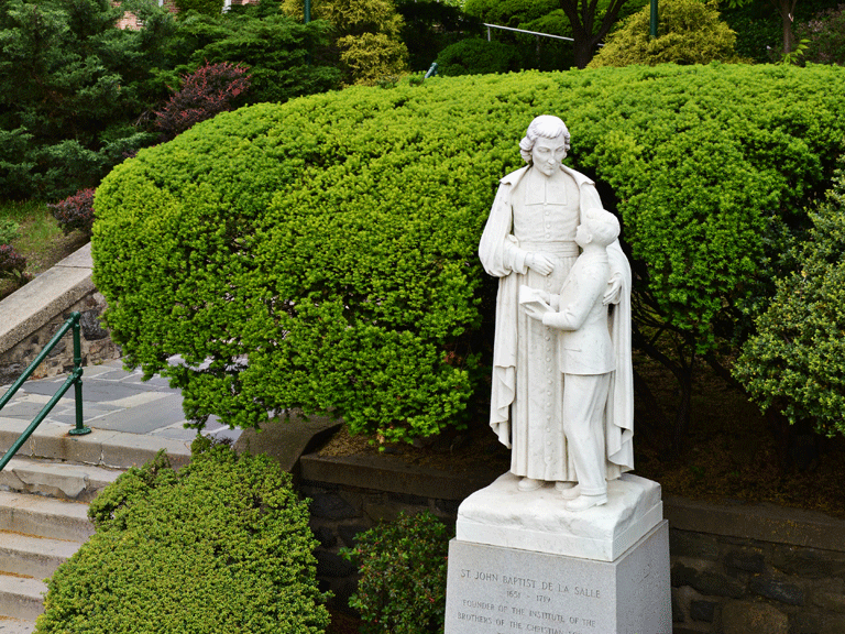 De La Salle Statue