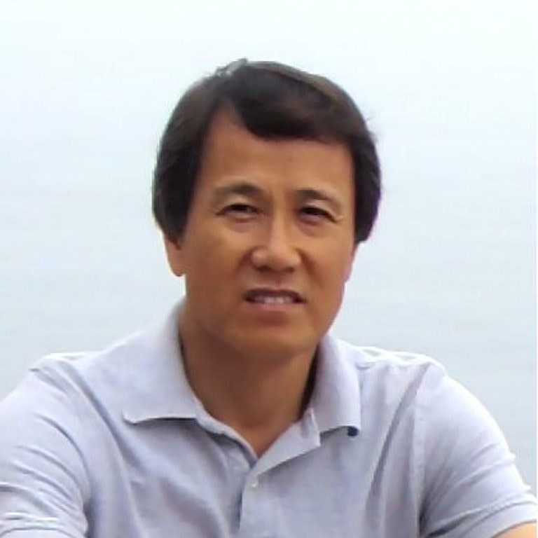 Dong Lee portrait photo